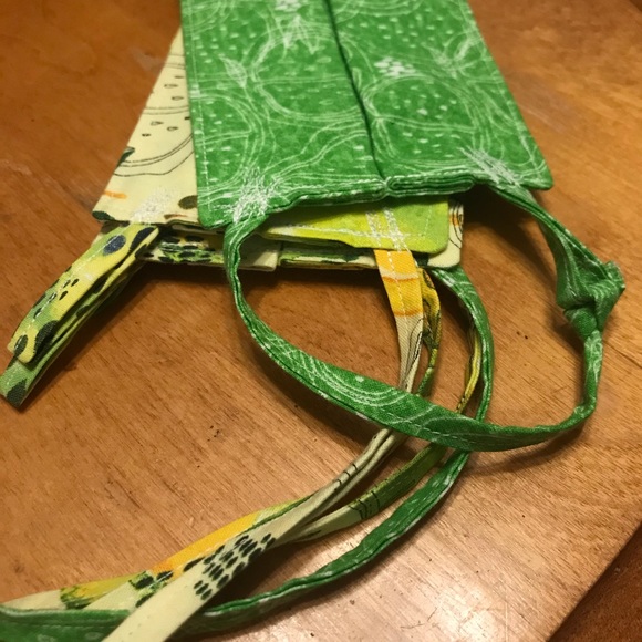 FREE 😷 w/ purchase!! - Picture 9 of 11